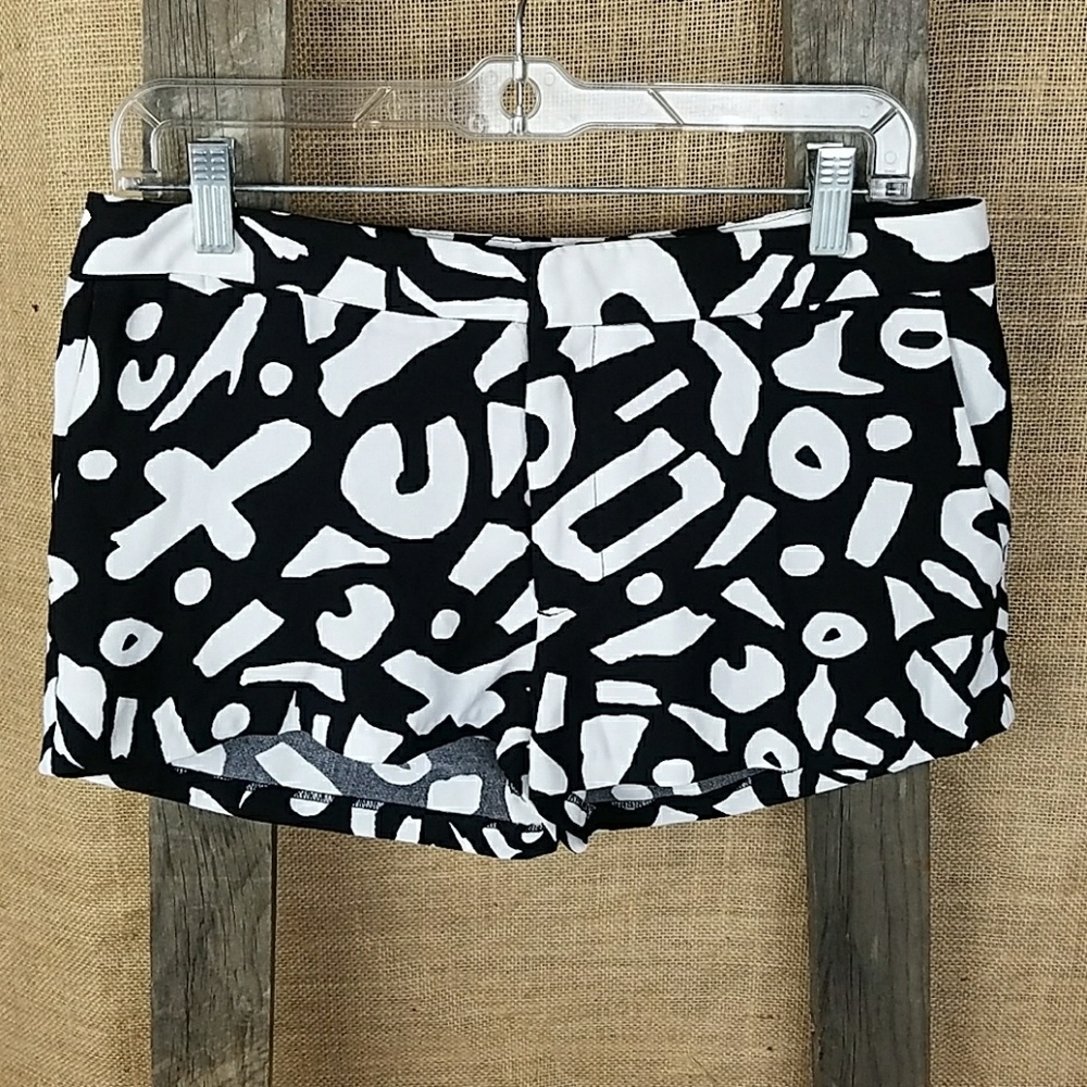 Urban Outfitters Alice & Uo women 4 shorts festival Whimsical Artsy vacation